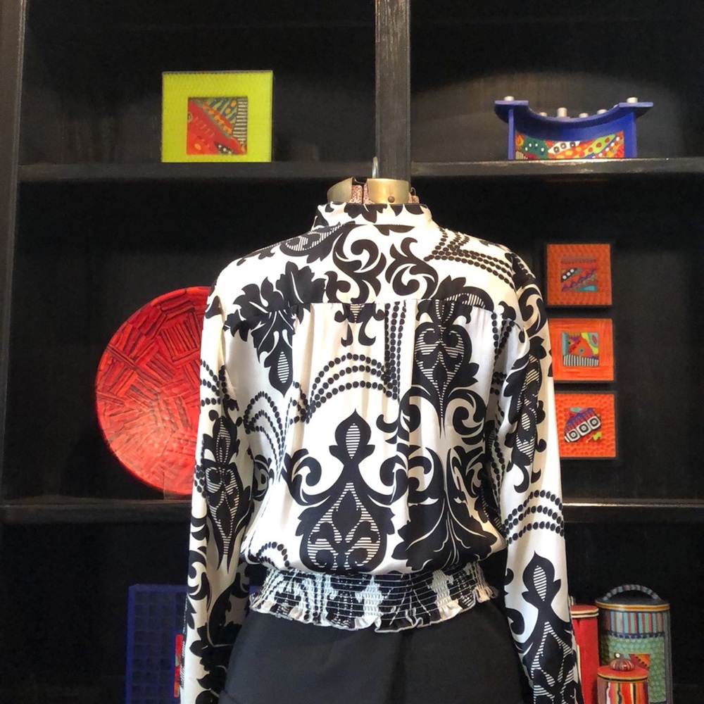 White House Black Market silk blouse with ruched bottom hem - Picture 3 of 7